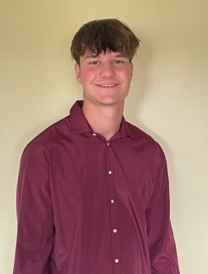 Tyler Lange headshot